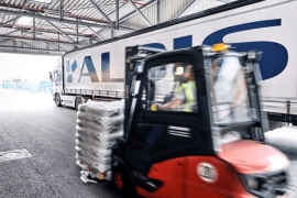 PLASTICS DISTRIBUTION